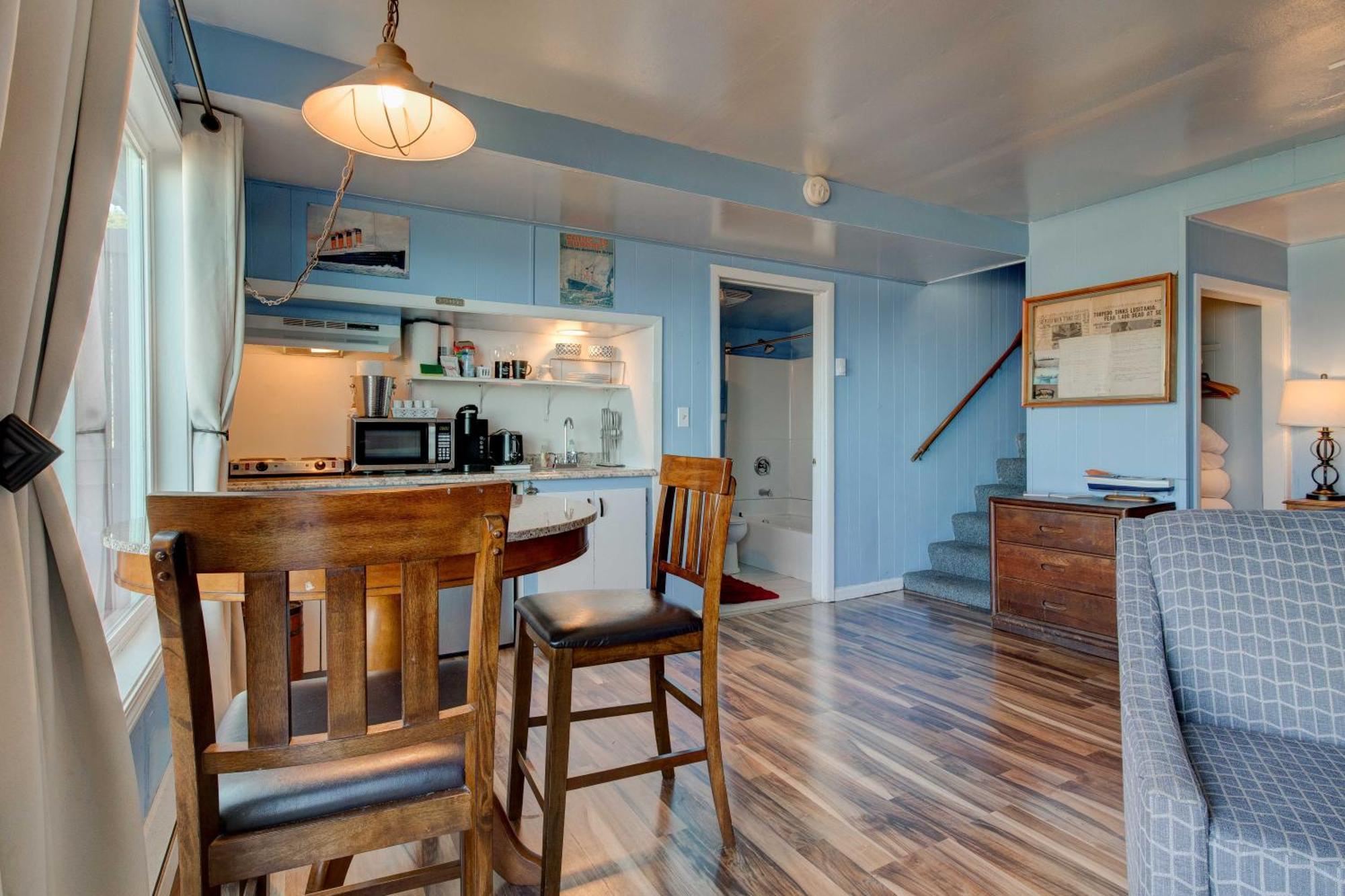 Moolack Shores Inn Newport Habitación foto