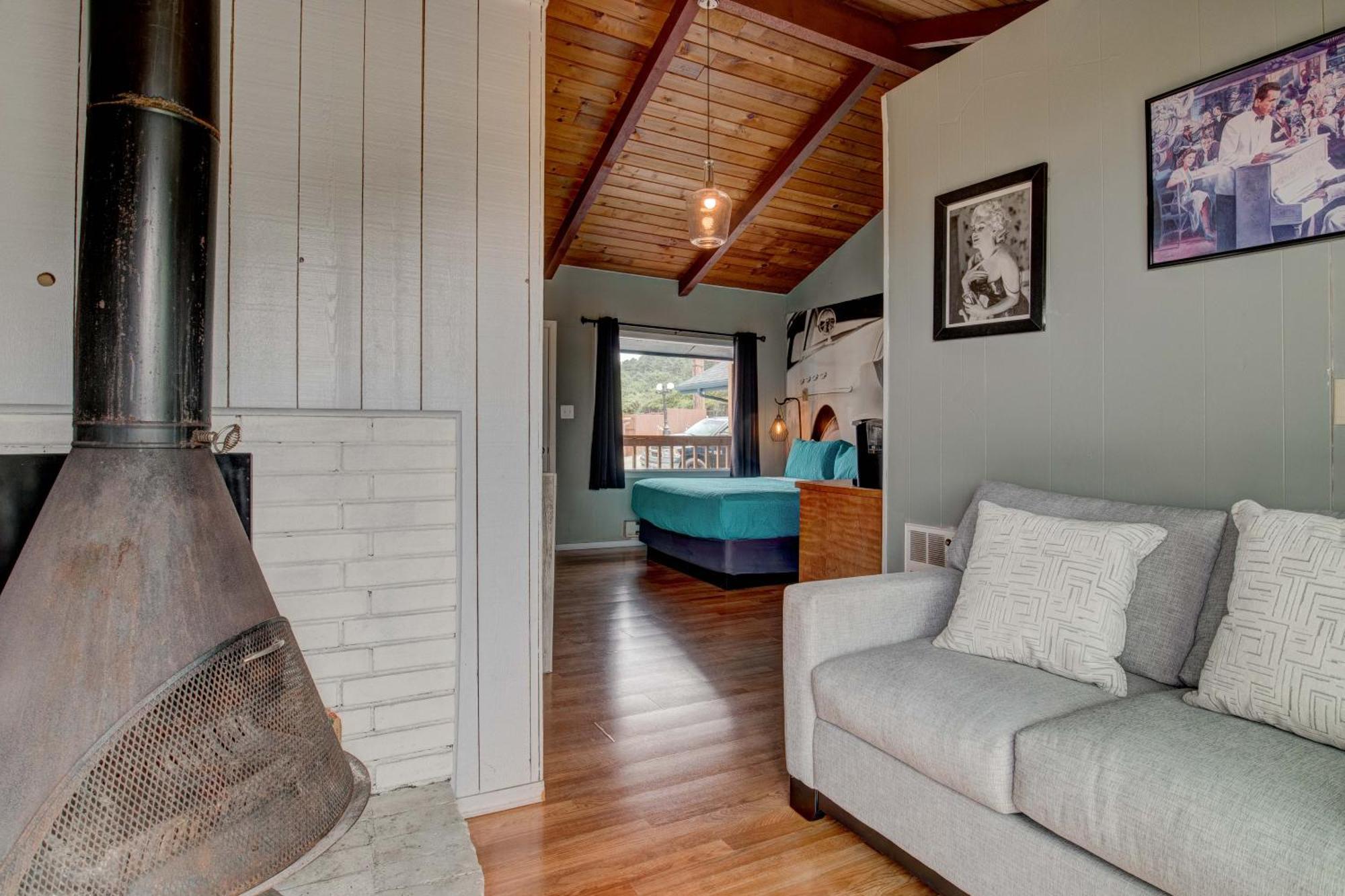 Moolack Shores Inn Newport Habitación foto